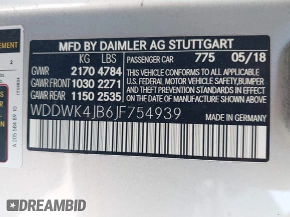 ✅ 2018 Mercedes-Benz C 300 • VIN: WDDWK4JB6JF754939 • Lot: 37406882. Wystawiony na IAAI z przebiegiem 73 043 mil. Bezpłatny archiwum sprzedaży aukcyjnych z USA i szczegółowy raport historii pojazdu na DreamBid. Zdjęcie 9.