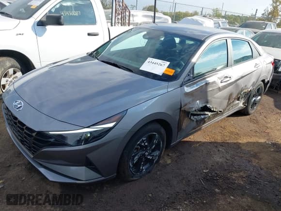 ✅ 2022 Hyundai Elantra SEL • VIN: KMHLS4AG4NU302994 • Лот: 43445267. Опубликован ранее на IAAI с пробегом 29 888 миль. Бесплатный доступ к архиву аукционных продаж из США и подробный отчёт об истории автомобиля на DreamBid. Изображение 17.