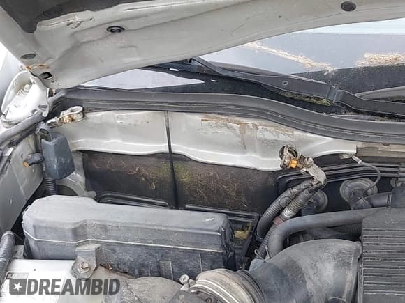 ✅ 2001 Lexus GS 300 • VIN: JT8BD69S910139418 • Лот: 42874850. Опубликован ранее на IAAI с пробегом Не указан. Бесплатный доступ к архиву аукционных продаж из США и подробный отчёт об истории автомобиля на DreamBid. Изображение 13.