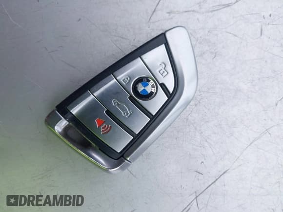 ✅ 2020 BMW 7 Series 740i • VIN: WBA7T2C00LGF96641 • Lot: 43747060. Wystawiony na IAAI z przebiegiem 115 514 mil. Bezpłatny archiwum sprzedaży aukcyjnych z USA i szczegółowy raport historii pojazdu na DreamBid. Zdjęcie 11.