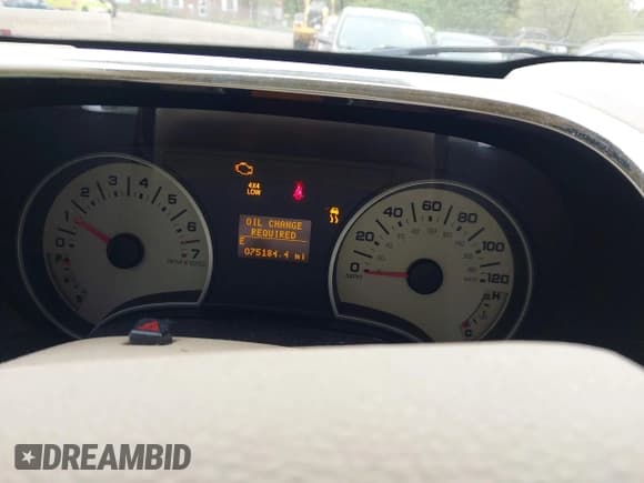 ✅ 2006 Ford Explorer Eddie Bauer • VIN: 1FMEU74876UA81613 • Lot: 42299693. Listed on IAAI with 75,184 mi. Free auction sales archive from the USA and detailed vehicle history report at DreamBid. Image 7.