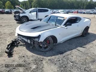 ✅ 2017 Chevrolet Camaro 1SS • VIN: 1G1FE1R78H0162318 • Лот: 70605265. Опубликован ранее на Copart с пробегом Не указан. Бесплатный доступ к архиву аукционных продаж из США и подробный отчёт об истории автомобиля на DreamBid. Изображение 1.