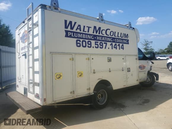 ✅ 2021 GMC Savana Commercial • VIN: 1GD37RC70M1199200 • Lot: 68063414. Listed on Copart with Not provided. Free auction sales archive from the USA and detailed vehicle history report at DreamBid. Image 3.