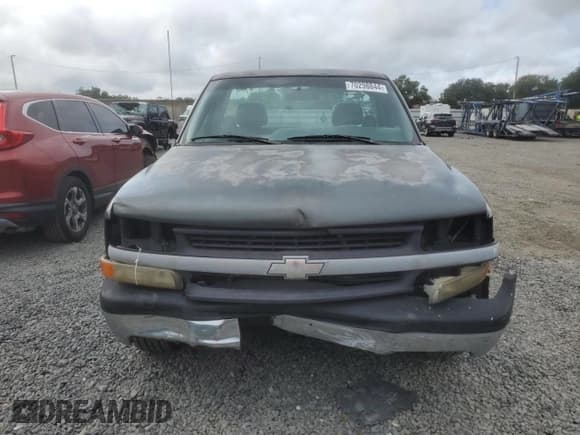 ✅ 2002 Chevrolet Silverado 1500 • VIN: 1GCEC14WX2Z166252 • Лот: 70298844. Опубликован ранее на Copart с пробегом Не указан. Бесплатный доступ к архиву аукционных продаж из США и подробный отчёт об истории автомобиля на DreamBid. Изображение 5.