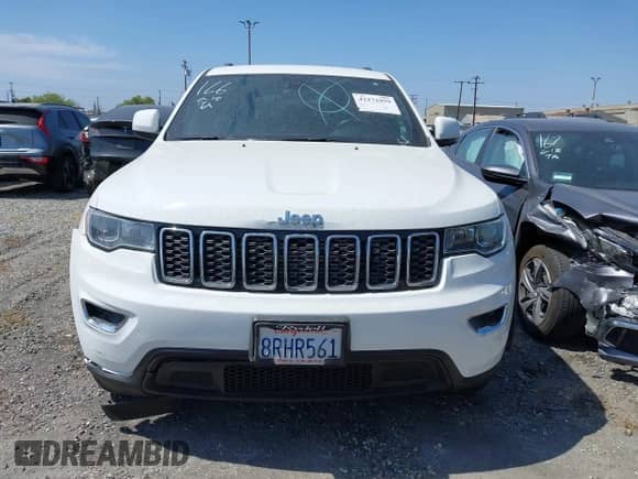 2020 Jeep Grand Cherokee Altitude z VIN 1C4RJEAG3LC202749, wystawiony jako IAAI lot #42272959 z przebiegiem 90 698 mil mil oraz . Historia ofert i sprzedaży dostępna na DreamBid. Obrazek 13.
