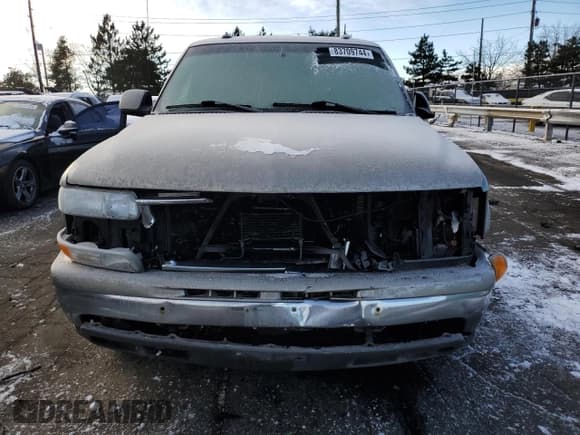 ✅ 2003 Chevrolet Suburban LT • VIN: 3GNFK16Z63G203627 • Лот: 83709744. Опубликован ранее на Copart с пробегом 146 427 миль. Бесплатный доступ к архиву аукционных продаж из США и подробный отчёт об истории автомобиля на DreamBid. Изображение 5.