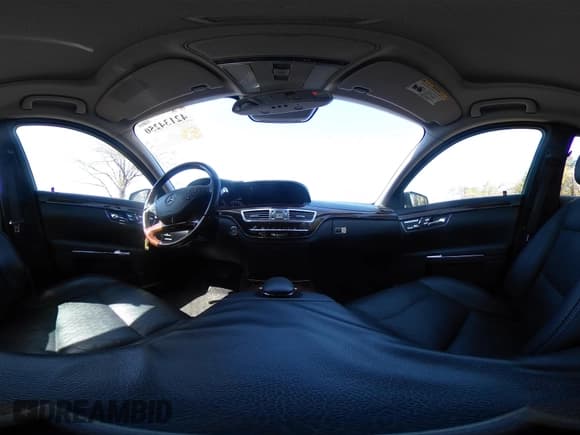 ✅ 2011 Mercedes-Benz S 550 • VIN: WDDNG8GB4BA362035 • Lot: 42134250. Listed on IAAI with 90,217 mi. Free auction sales archive from the USA and detailed vehicle history report at DreamBid. Image 19.