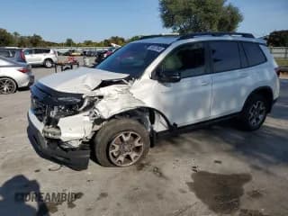 ✅ 2023 Honda Passport TrailSport • VIN: 5FNYF8H63PB019792 • Lot: 93527865. Listed on Copart with 29,004 mi. Free auction sales archive from the USA and detailed vehicle history report at DreamBid. Image 1.