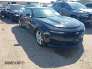 ✅ 2022 Chevrolet Camaro 1LT • VIN: 1G1FB1RX7N0115723 • Лот: 43378256. Опубликован ранее на IAAI с пробегом 58 434 миль. Бесплатный доступ к архиву аукционных продаж из США и подробный отчёт об истории автомобиля на DreamBid. Изображение 1.