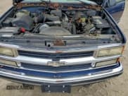 ✅ 1999 Chevrolet Suburban • VIN: 1GNFK16R9XJ352845 • Lot: 94488765. Listed on Copart with 174,765 mi. Free auction sales archive from the USA and detailed vehicle history report at DreamBid. Image 12.