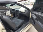 ✅ 2001 Ford Mustang GT Deluxe • VIN: 1FAFP45X81F103741 • Лот: 41880838. Опубликован ранее на IAAI с пробегом 171 092 миль. Бесплатный доступ к архиву аукционных продаж из США и подробный отчёт об истории автомобиля на DreamBid. Изображение 5.