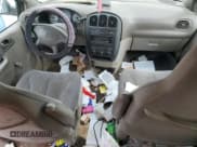 ✅ 2003 Dodge Caravan SE • VIN: 1D4GP25B33B137543 • Lot: 48171565. Wystawiony na Copart z przebiegiem 288 536 mil. Bezpłatny archiwum sprzedaży aukcyjnych z USA i szczegółowy raport historii pojazdu na DreamBid. Zdjęcie 8.