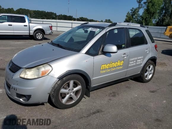 ✅ 2008 Suzuki SX4 • VIN: JS2YB417285100329 • Lot: 71628155. Listed on Copart with 203,235 mi. Free auction sales archive from the USA and detailed vehicle history report at DreamBid. Image 1.