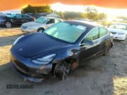 ✅ 2019 Tesla Model 3 Long Range • VIN: 5YJ3E1EB3KF452298 • Lot: 43433965. Wystawiony na IAAI z przebiegiem 134 825 mil. Bezpłatny archiwum sprzedaży aukcyjnych z USA i szczegółowy raport historii pojazdu na DreamBid. Zdjęcie 6.