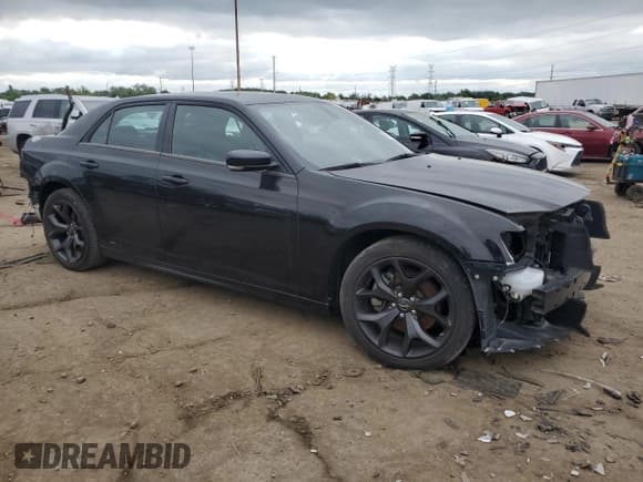 ✅ 2022 Chrysler 300 S • VIN: 2C3CCABT3NH107472 • Lot: 69075115. Listed on Copart with Not provided. Free auction sales archive from the USA and detailed vehicle history report at DreamBid. Image 4.
