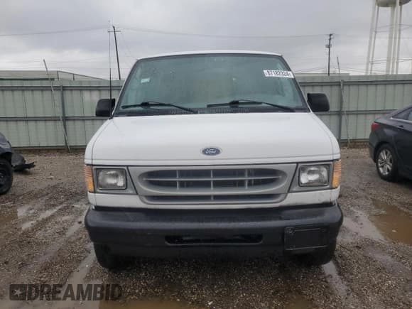 ✅ 2002 Ford Econoline Cargo • VIN: 1FTNE24L42HA52274 • Lot: 87182324. Wystawiony na Copart z przebiegiem 185 526 mil. Bezpłatny archiwum sprzedaży aukcyjnych z USA i szczegółowy raport historii pojazdu na DreamBid. Zdjęcie 5.