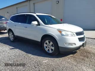 2011 Chevrolet Traverse 1LT z VIN 1GNKRGED8BJ114738, wystawiony jako IAAI lot #43408266 z przebiegiem 227 645 mil mil oraz . Historia ofert i sprzedaży dostępna na DreamBid. Obrazek 1.