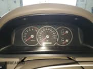 ✅ 2004 Kia Sedona LX • VIN: KNDUP131946538819 • Lot: 50098514. Wystawiony na Copart z przebiegiem Nie podano. Bezpłatny archiwum sprzedaży aukcyjnych z USA i szczegółowy raport historii pojazdu na DreamBid. Zdjęcie 9.