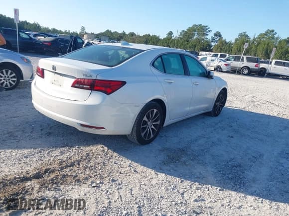 ✅ 2015 Acura TLX Technology • VIN: 19UUB1F58FA002832 • Lot: 43696862. Wystawiony na IAAI z przebiegiem 141 131 mil. Bezpłatny archiwum sprzedaży aukcyjnych z USA i szczegółowy raport historii pojazdu na DreamBid. Zdjęcie 4.