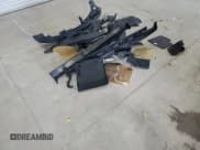 ✅ 2015 Mercedes-Benz M 350 • VIN: 4JGDA5HB9FA537546 • Lot: 92809995. Wystawiony na Copart z przebiegiem 146 755 mil. Bezpłatny archiwum sprzedaży aukcyjnych z USA i szczegółowy raport historii pojazdu na DreamBid. Zdjęcie 13.