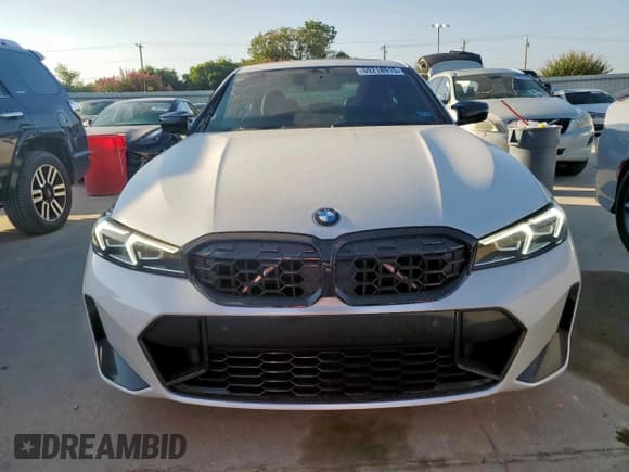 ✅ 2023 BMW 3 Series M340i • VIN: 3MW49FS0XP8D69842 • Lot: 69218915. Wystawiony na Copart z przebiegiem 31 425 mil. Bezpłatny archiwum sprzedaży aukcyjnych z USA i szczegółowy raport historii pojazdu na DreamBid. Zdjęcie 5.