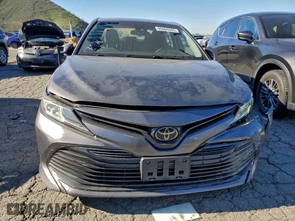 ✅ 2019 Toyota Camry SE • VIN: 4T1B11HK3KU825054 • Лот: 95666565. Опубликован ранее на Copart с пробегом 152 831 миль. Бесплатный доступ к архиву аукционных продаж из США и подробный отчёт об истории автомобиля на DreamBid. Изображение 5.
