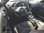 ✅ 2013 Nissan 370Z • VIN: JN1AZ4EHXDM880884 • Лот: 68949795. Опубликован ранее на Copart с пробегом 84 044 миль. Бесплатный доступ к архиву аукционных продаж из США и подробный отчёт об истории автомобиля на DreamBid. Изображение 8.