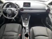 ✅ 2017 Mazda CX-3 Sport • VIN: JM1DKFB72H0147442 • Лот: 71657955. Опубликован ранее на Copart с пробегом 99 887 миль. Бесплатный доступ к архиву аукционных продаж из США и подробный отчёт об истории автомобиля на DreamBid. Изображение 8.