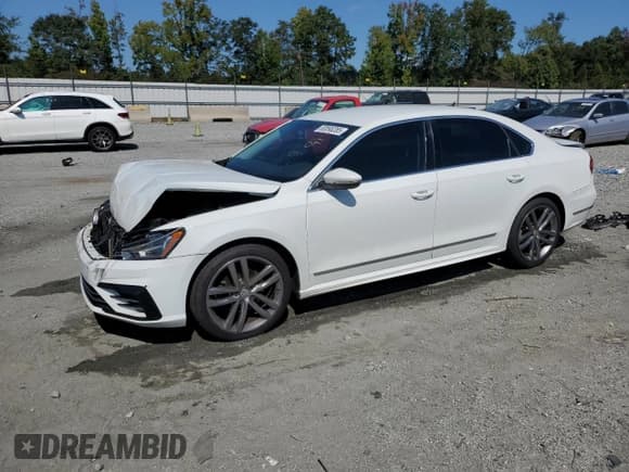 ✅ 2016 Volkswagen Passat S • VIN: 1VWAS7A37GC060198 • Lot: 80096285. Wystawiony na Copart z przebiegiem 116 178 mil. Bezpłatny archiwum sprzedaży aukcyjnych z USA i szczegółowy raport historii pojazdu na DreamBid. Zdjęcie 1.