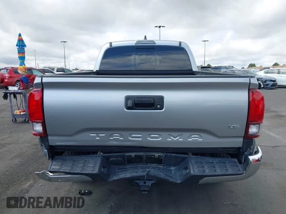 ✅ 2023 Toyota Tacoma SR5 • VIN: 3TMBZ5DN0PM040216 • Lot: 41913169. Wystawiony na IAAI z przebiegiem 28 942 mil. Bezpłatny archiwum sprzedaży aukcyjnych z USA i szczegółowy raport historii pojazdu na DreamBid. Zdjęcie 16.