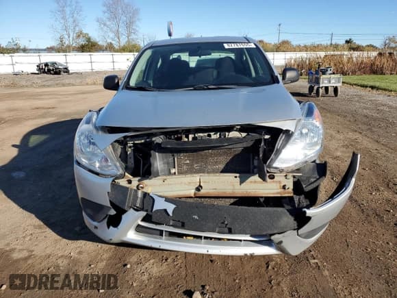 ✅ 2015 Nissan Versa S • VIN: 3N1CN7AP2FL821263 • Lot: 82787655. Listed on Copart with 181,657 mi. Free auction sales archive from the USA and detailed vehicle history report at DreamBid. Image 5.