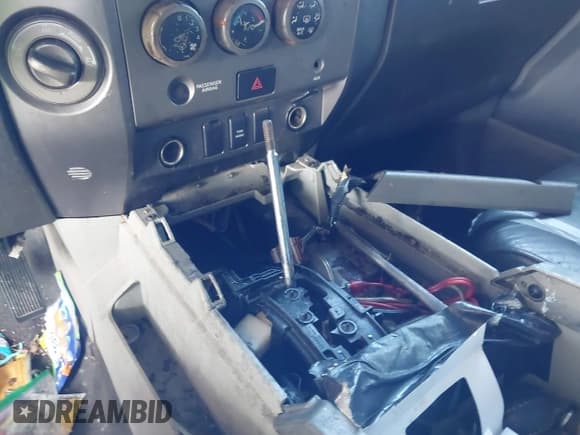 ✅ 2004 Nissan Titan LE • VIN: 1N6AA07B74N525703 • Lot: 42572763. Listed on IAAI with Not provided. Free auction sales archive from the USA and detailed vehicle history report at DreamBid. Image 12.