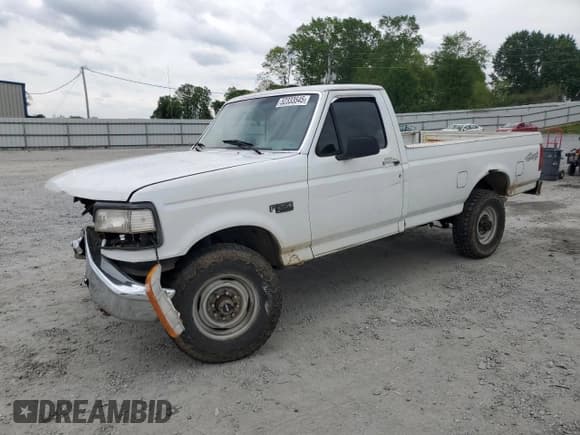 ✅ 1994 Ford F-250 • VIN: 1FTHF26HXRNA37728 • Lot: 52333545. Listed on Copart with 204,609 mi. Free auction sales archive from the USA and detailed vehicle history report at DreamBid. Image 1.