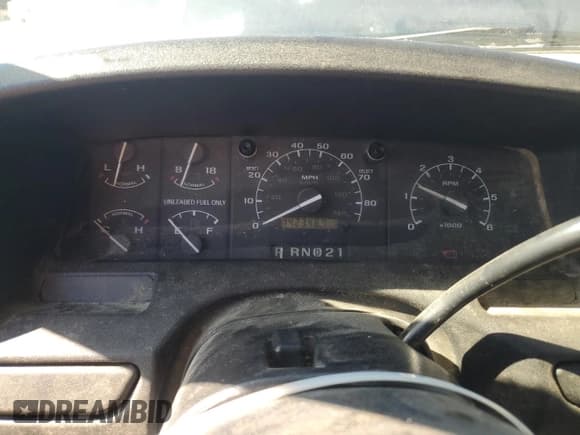 ✅ 1995 Ford F-150 • VIN: 1FTEX14H3SKB48433 • Lot: 86332545. Wystawiony na Copart z przebiegiem 142 348 mil. Bezpłatny archiwum sprzedaży aukcyjnych z USA i szczegółowy raport historii pojazdu na DreamBid. Zdjęcie 9.