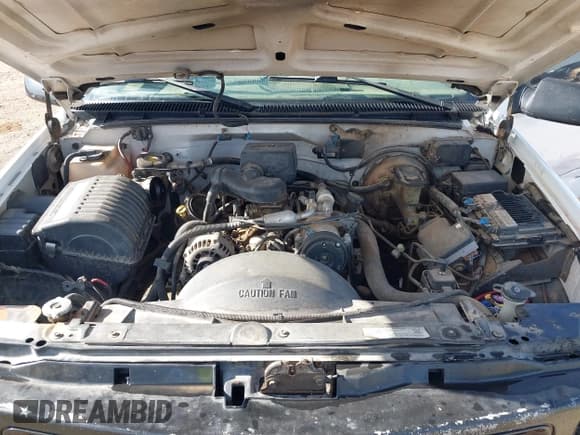 ✅ 2000 GMC Sierra 2500 • VIN: 1GTGC24R6YR193336 • Лот: 42059912. Опубликован ранее на IAAI с пробегом 185 688 миль. Бесплатный доступ к архиву аукционных продаж из США и подробный отчёт об истории автомобиля на DreamBid. Изображение 10.