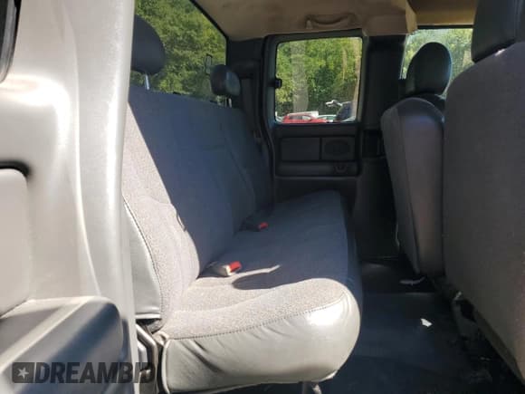 ✅ 2004 Chevrolet Silverado 1500 Work Truck • VIN: 1GCEC19X64Z278485 • Лот: 75494824. Опубликован ранее на Copart с пробегом 182 350 миль. Бесплатный доступ к архиву аукционных продаж из США и подробный отчёт об истории автомобиля на DreamBid. Изображение 10.