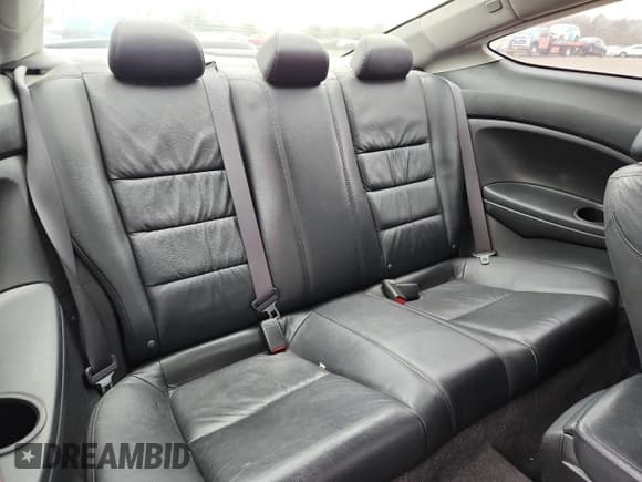 ✅ 2010 Honda Accord EX-L • VIN: 1HGCS1B81AA003986 • Лот: 92848565. Опубликован ранее на Copart с пробегом 126 374 миль. Бесплатный доступ к архиву аукционных продаж из США и подробный отчёт об истории автомобиля на DreamBid. Изображение 10.