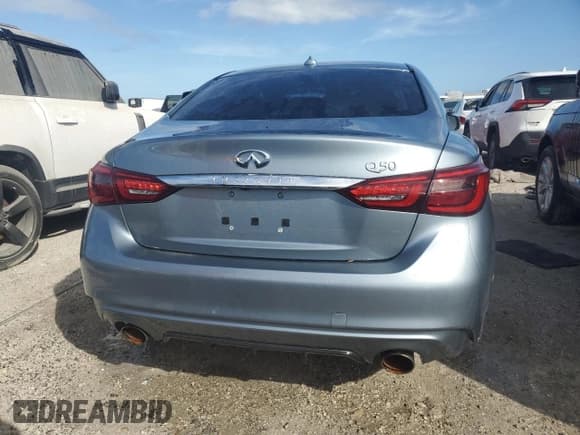 ✅ 2020 Infiniti Q50 Pure • VIN: JN1EV7AP1LM208528 • Лот: 84318584. Опубликован ранее на Copart с пробегом Не указан. Бесплатный доступ к архиву аукционных продаж из США и подробный отчёт об истории автомобиля на DreamBid. Изображение 6.