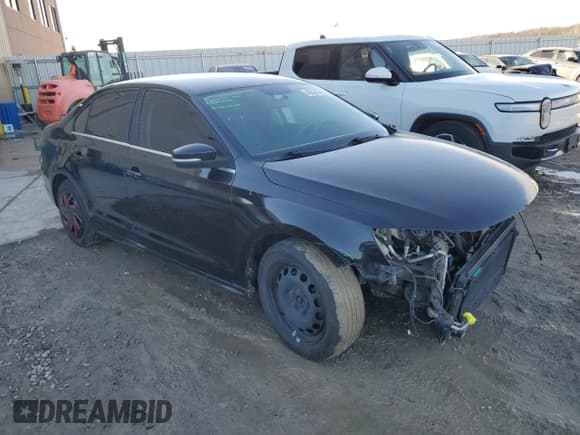 ✅ 2013 Volkswagen Jetta SE • VIN: 3VWDP7AJ9DM383126 • Lot: 46524325. Listed on Copart with 129,488 mi. Free auction sales archive from the USA and detailed vehicle history report at DreamBid. Image 4.