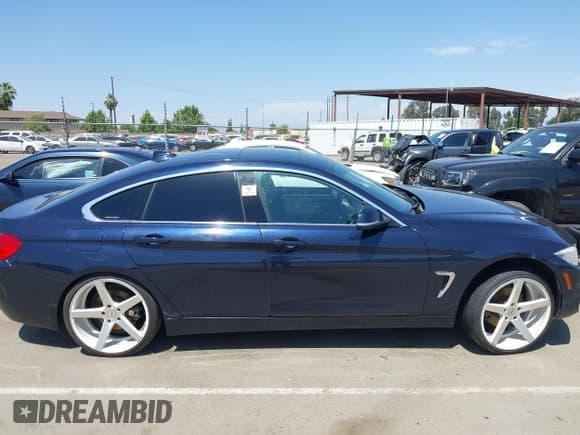 ✅ 2015 BMW 4 Series 428i • VIN: WBA4A9C53FGL85397 • Lot: 42402692. Listed on IAAI with 163,115 mi. Free auction sales archive from the USA and detailed vehicle history report at DreamBid. Image 12.