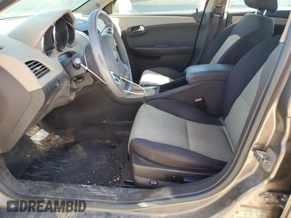 ✅ 2012 Chevrolet Malibu 1LS • VIN: 1G1ZB5E00CF210325 • Lot: 75210224. Listed on Copart with 106,060 mi. Free auction sales archive from the USA and detailed vehicle history report at DreamBid. Image 7.