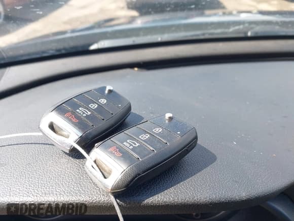 ✅ 2017 Kia Optima LX • VIN: 5XXGT4L34HG127380 • Lot: 42341861. Listed on IAAI with 82,704 mi. Free auction sales archive from the USA and detailed vehicle history report at DreamBid. Image 11.