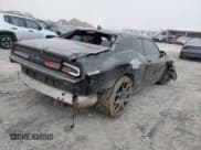 ✅ 2018 Dodge Challenger SXT Plus • VIN: 2C3CDZAG5JH259148 • Лот: 92038875. Опубликован ранее на Copart с пробегом 137 268 миль. Бесплатный доступ к архиву аукционных продаж из США и подробный отчёт об истории автомобиля на DreamBid. Изображение 3.