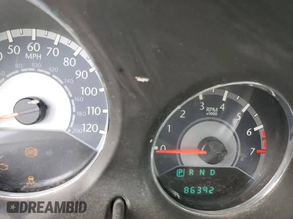 ✅ 2014 Chrysler 200 Limited • VIN: 1C3BCBFG4EN150367 • Лот: 60544925. Опубликован ранее на Copart с пробегом 86 392 миль. Бесплатный доступ к архиву аукционных продаж из США и подробный отчёт об истории автомобиля на DreamBid. Изображение 9.