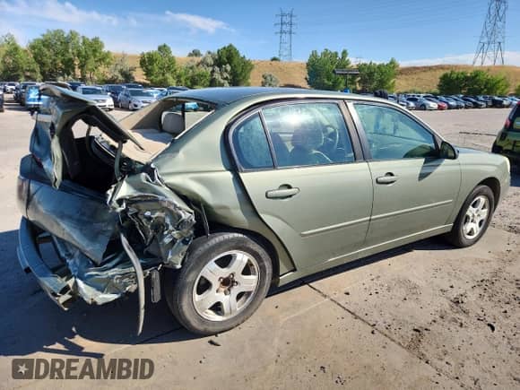 2004 Chevrolet Malibu LT с VIN 1G1ZU54834F103529, выставлен на аукционе Copart как лот 69144365 с пробегом 149 590 миль миль и Списание • Salvage title. История ставок и продаж доступна на DreamBid. Изображение 3.