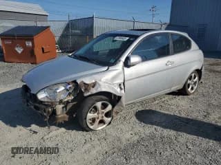 ✅ 2009 Hyundai Accent L • VIN: KMHCN35C79U131110 • Лот: 67985485. Опубликован ранее на Copart с пробегом 280 746 миль. Бесплатный доступ к архиву аукционных продаж из США и подробный отчёт об истории автомобиля на DreamBid. Изображение 1.