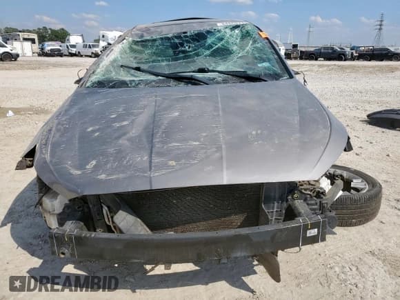 ✅ 2020 Hyundai Elantra SEL • VIN: KMHD84LF3LU063362 • Lot: 84869715. Listed on Copart with Not provided. Free auction sales archive from the USA and detailed vehicle history report at DreamBid. Image 5.