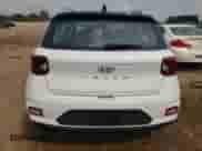 2022 Hyundai Venue SEL z VIN KMHRC8A36NU132424, wystawiony jako Copart lot #64230574 z przebiegiem 51 326 mil mil oraz Szkoda całkowita • Salvage title. Historia ofert i sprzedaży dostępna na DreamBid. Obrazek 6.