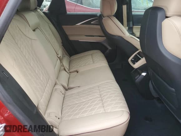 ✅ 2024 Cadillac LYRIQ Sport • VIN: 1GYKPWRK3RZ138114 • Lot: 74213684. Wystawiony na Copart z przebiegiem 433 mil. Bezpłatny archiwum sprzedaży aukcyjnych z USA i szczegółowy raport historii pojazdu na DreamBid. Zdjęcie 11.