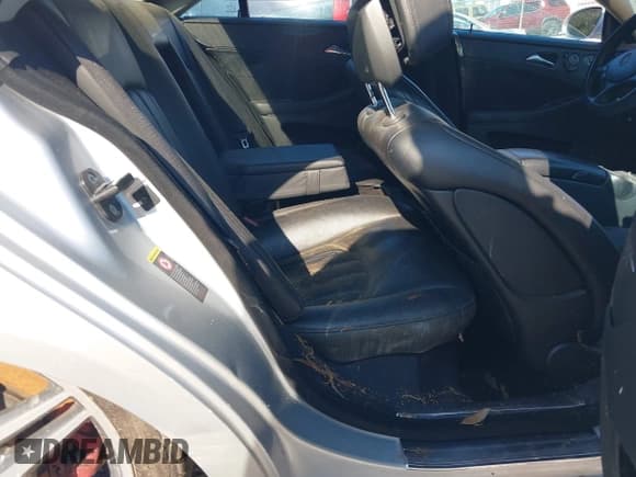 ✅ 2007 Mercedes-Benz CLS 550 • VIN: WDDDJ72X77A081168 • Lot: 43078264. Listed on IAAI with 109,593 mi. Free auction sales archive from the USA and detailed vehicle history report at DreamBid. Image 8.